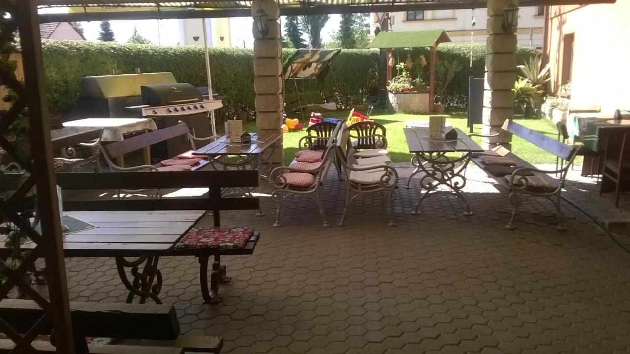 Penzion U Slunce Jaroměř Eksteriør bilde